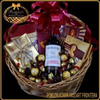 Poklon sa vinom za rodjendan korpa Mozart Frontera