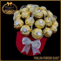 Poklon za devojku Ferrero buket